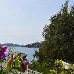 Mimoza Holiday home