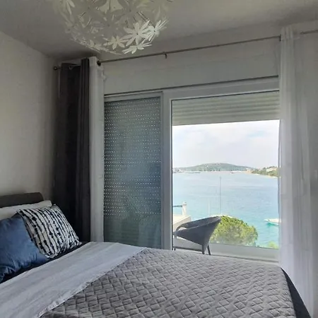 Mimoza Holiday home