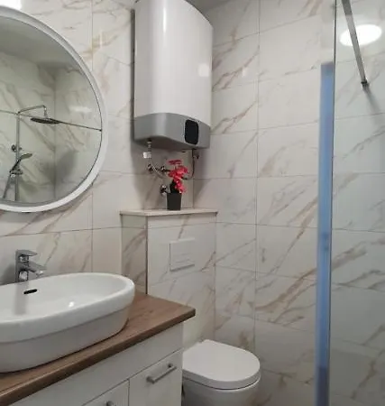 Mimoza 펜션 로고즈니차