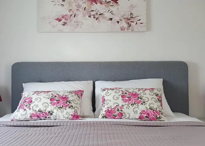 Mimoza Tatil Evi Rogoznica (Sibenik-Knin)