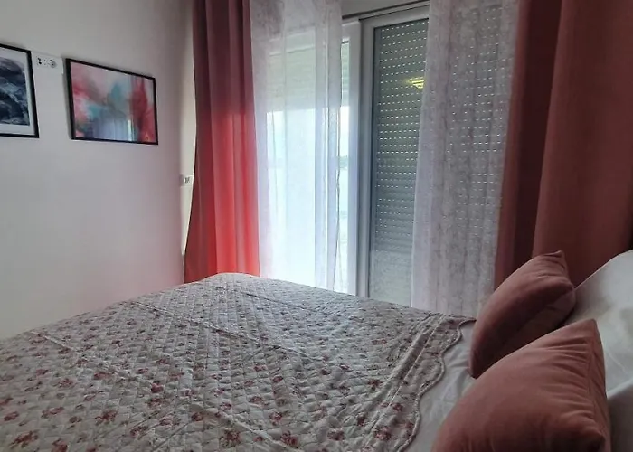 Tatil Evi Mimoza Rogoznica (Sibenik-Knin)